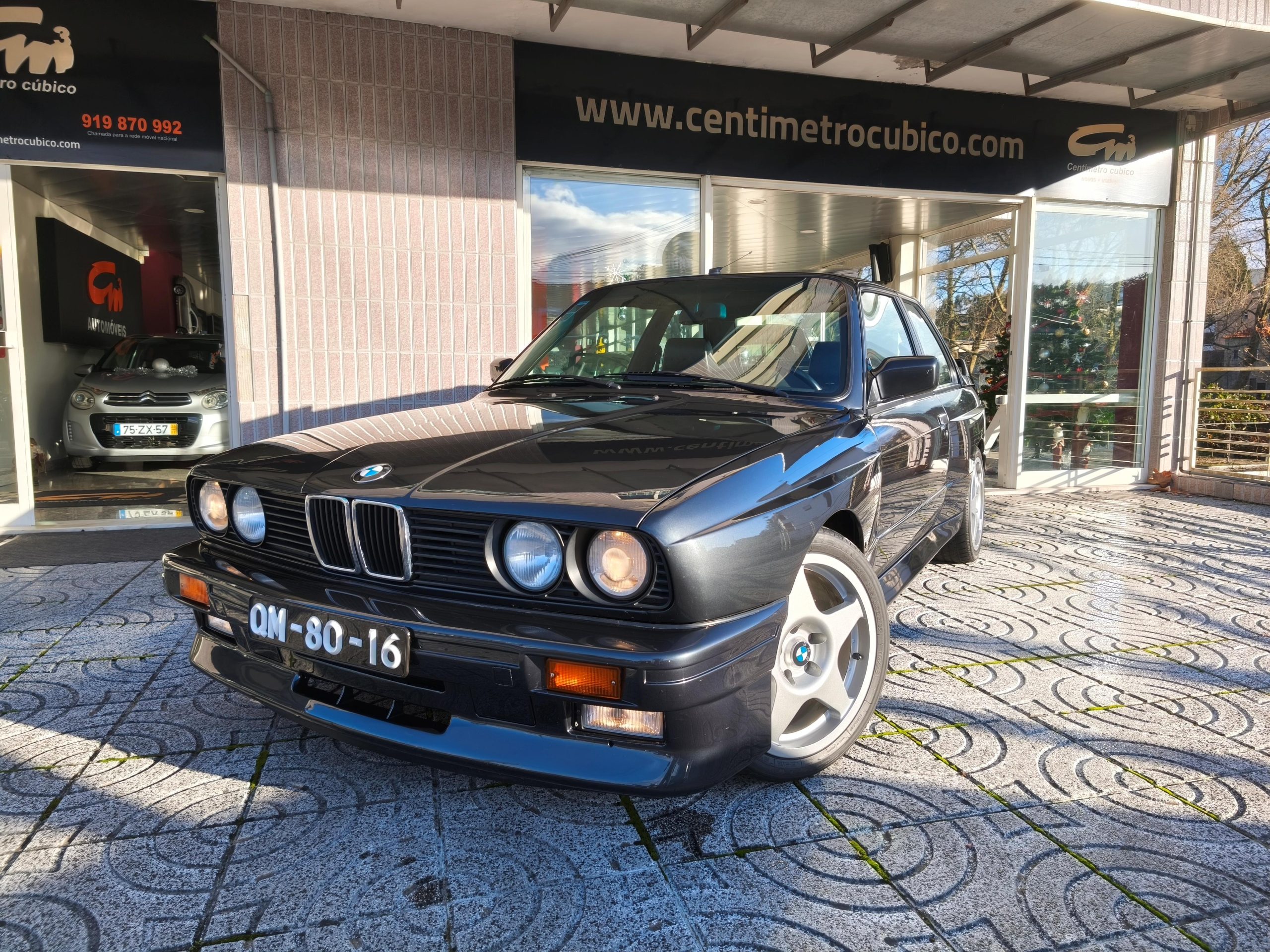 BMW M3 E30