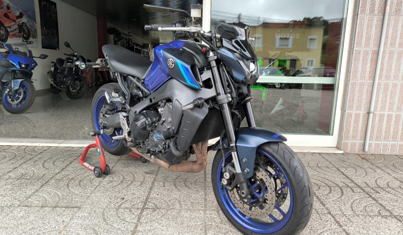 Yamaha MT-09 Icon Blue